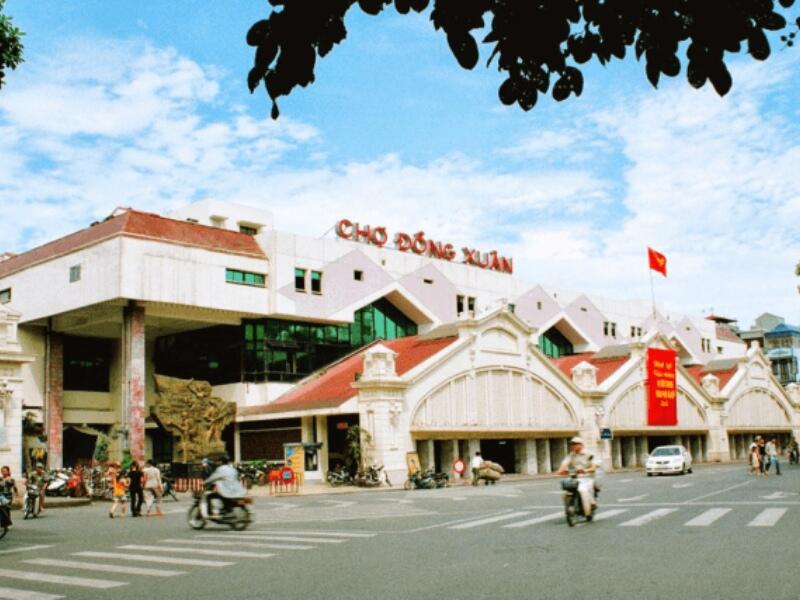 Chợ Đồng Xuân một biểu tượng của Hà Nội