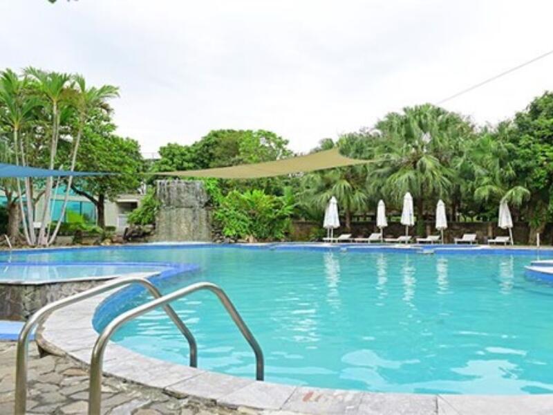 Tắm khoáng nóng tại Tản Đà SpaResort