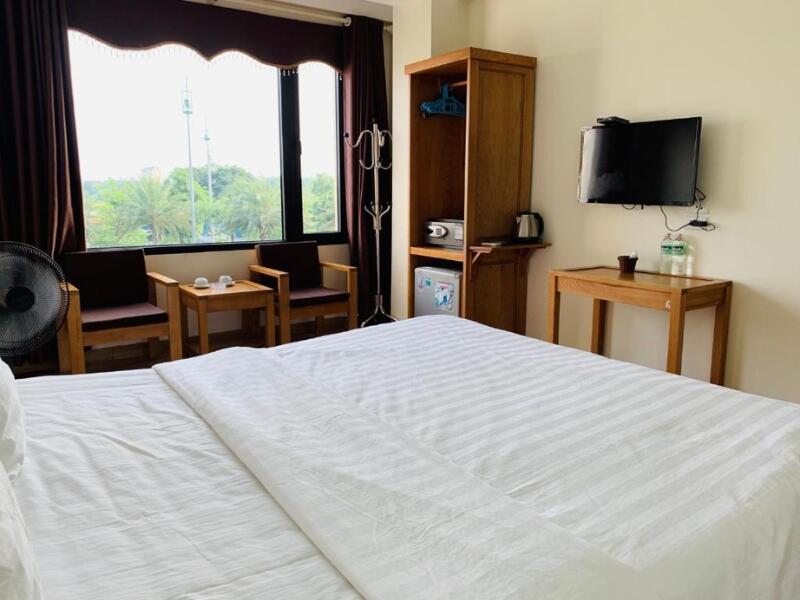 Khách sạn Dragon Airport Hotel gần Nội Bài Hà Nội