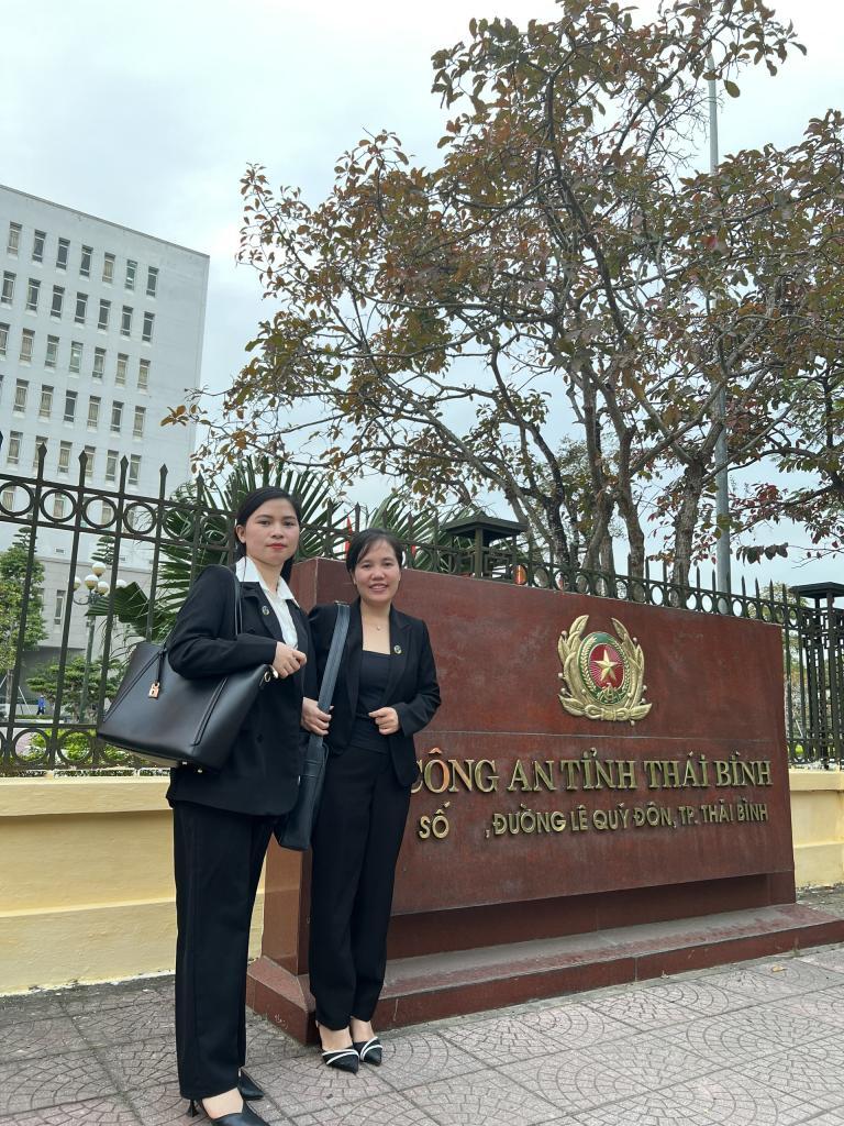 luật sư đi công tác