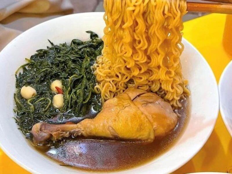 Mì gà tần 24 Thùy Liên