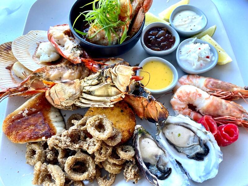 Nhà hàng hải sản Vương Anh