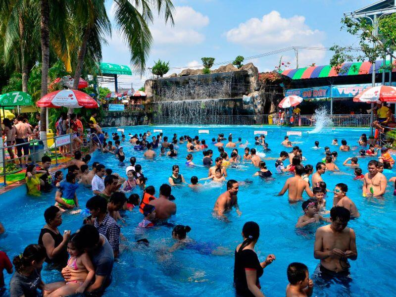 Công viên nước Đầm Sen