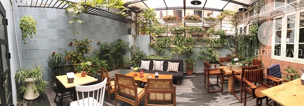Cafe Hình Như Là 3