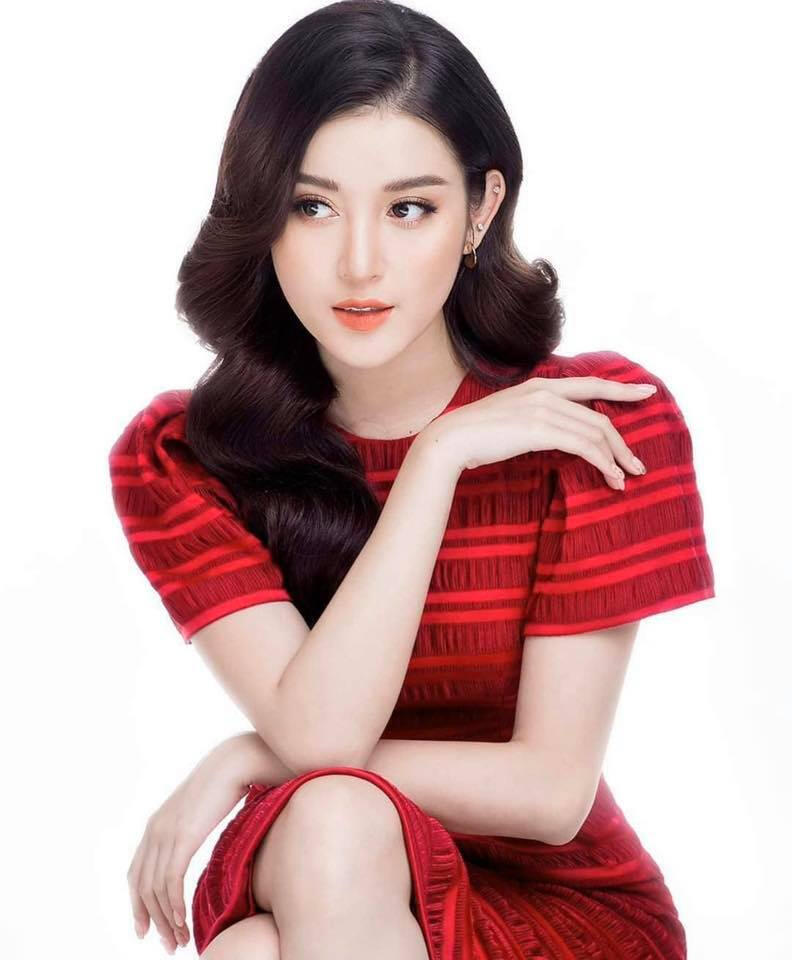Á hậu Huyền My