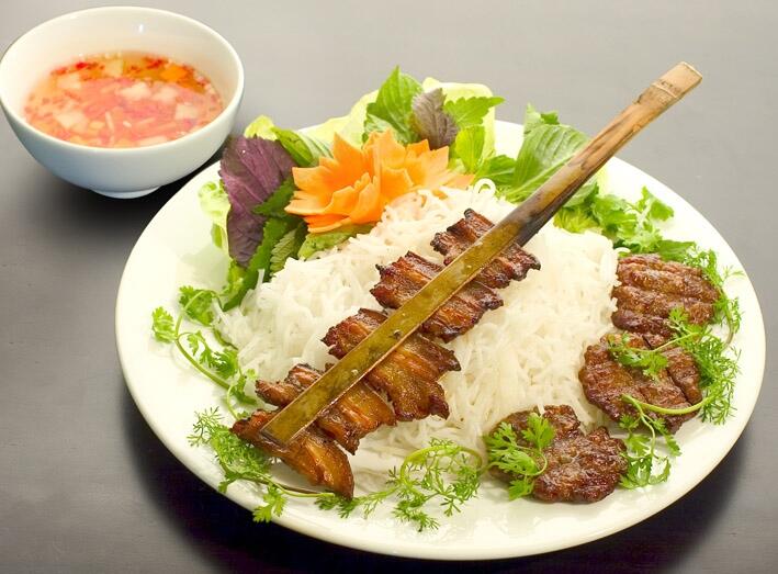 Bún chả
