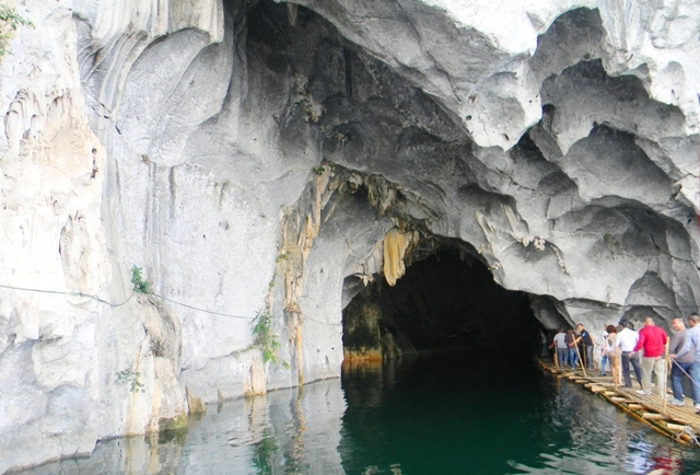 Động Thác Bờ