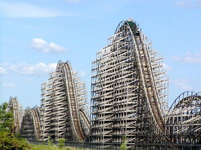 Shivering Timbers (92km/giờ)