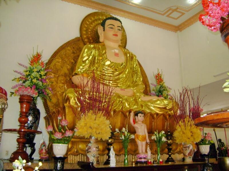 Phòng phát hành chùa Hoằng Pháp