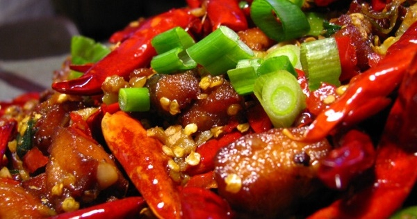 Hạn chế thức ăn cay nóng
