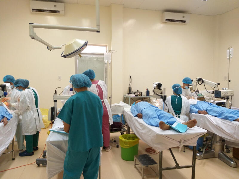 Trung tâm Phẫu Thuật Khúc Xạ, Medic Optic