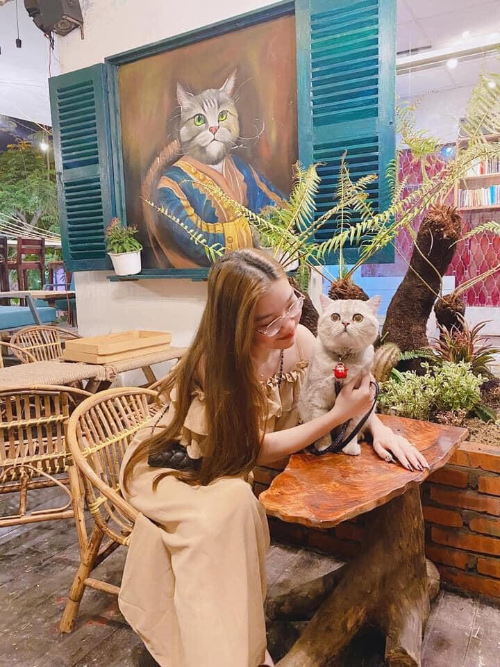 Gác Con Mèo Coffee & Catshop