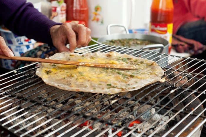 Khu ăn vặt ven Hồ Con Rùa