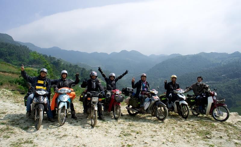 Phương tiện đi lại và tham quan tại Hạ Long