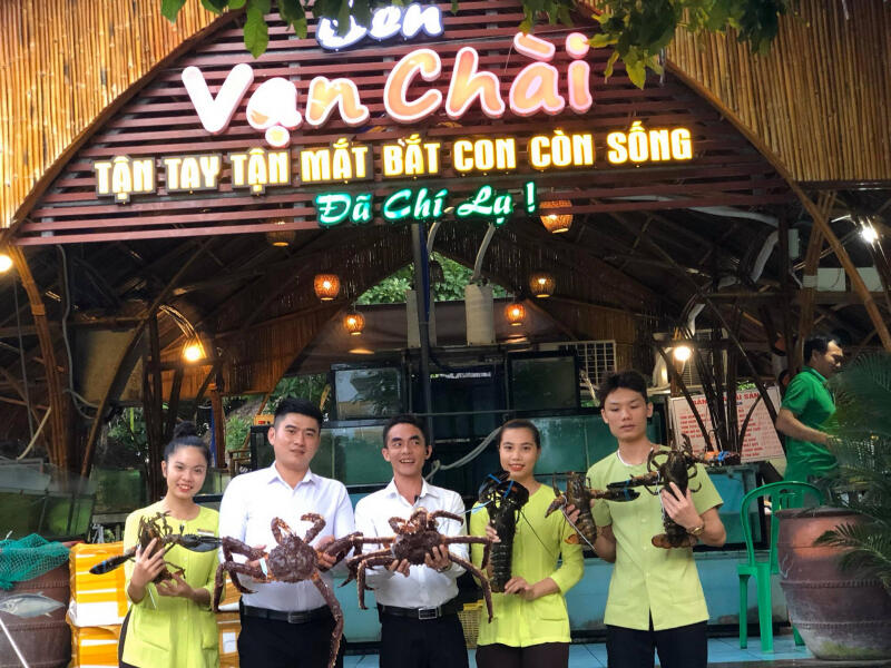 Nhà Hàng Vạn Chài
