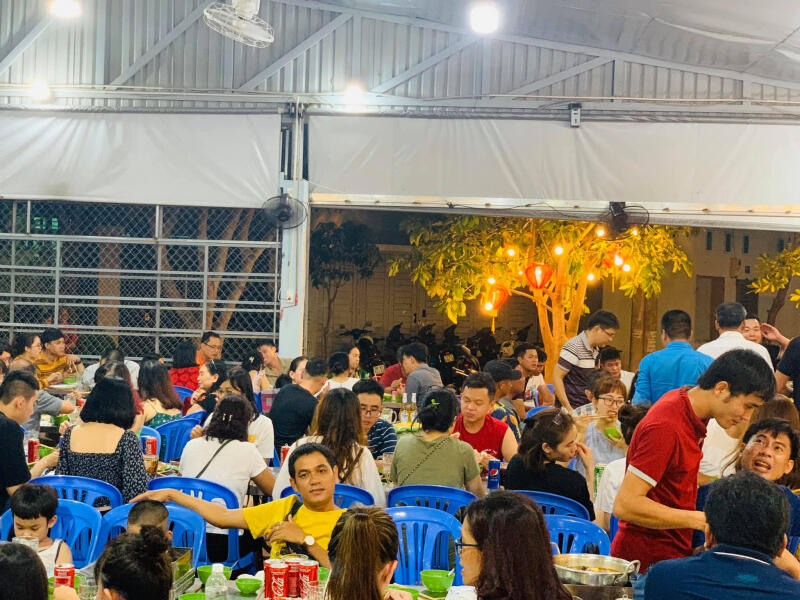 Quán ăn Hải Sản Hùng Chi