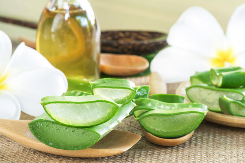 Nha đam và dầu dừa