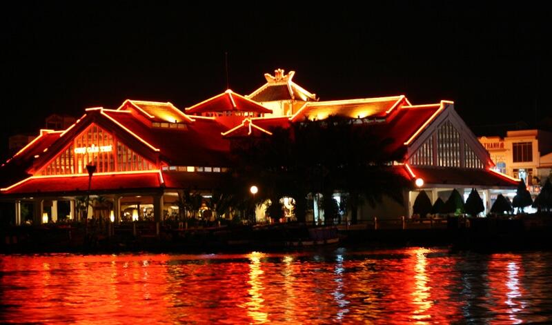 Chợ Đêm Tây Đô