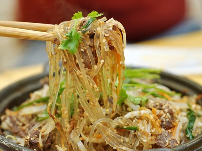 Bánh Đa Cua & Miến Trộn - Đê La Thành Nhỏ