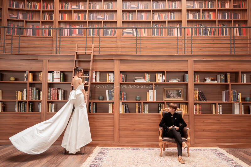Quyền Hoài Studio