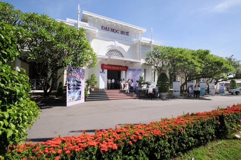 Khoa Du Lịch -Đại Học Huế