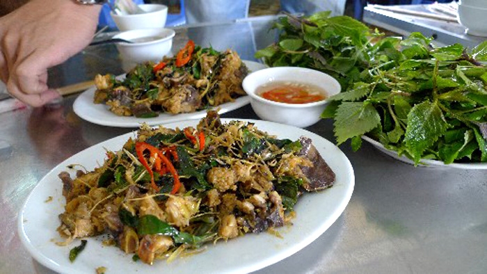 Sam Quảng Yên