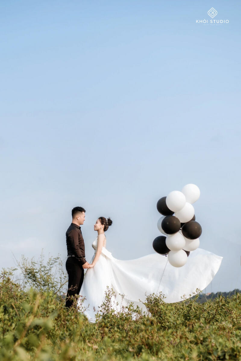 Nhiếp ảnh gia Lê Vĩnh Kiên - Khói Studio
