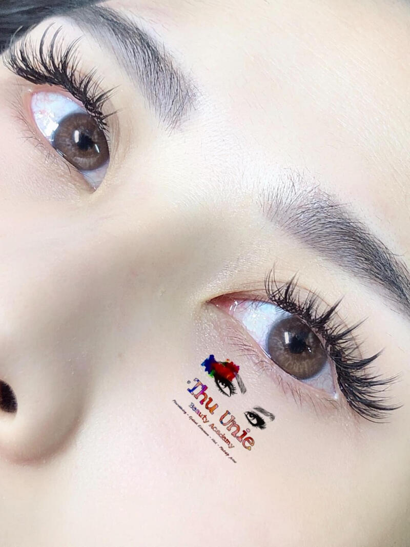 Thư Unie Beauty Academy - Học viện làm đẹp Đà Nẵng