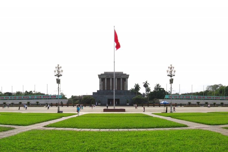 Viếng Lăng Bác