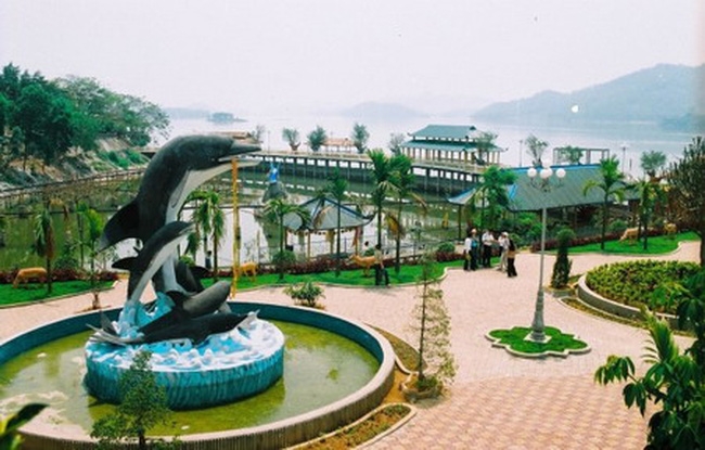 Tham quan hồ Núi Cốc