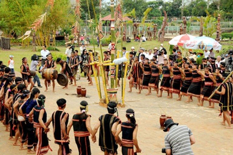Giới thiệu về làng văn hóa du lịch các dân tộc Việt Nam