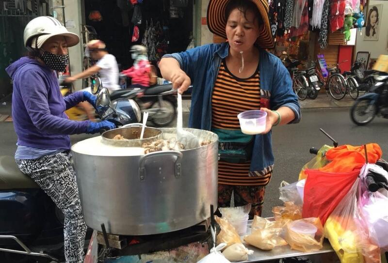 Cháo sườn ông Tạ