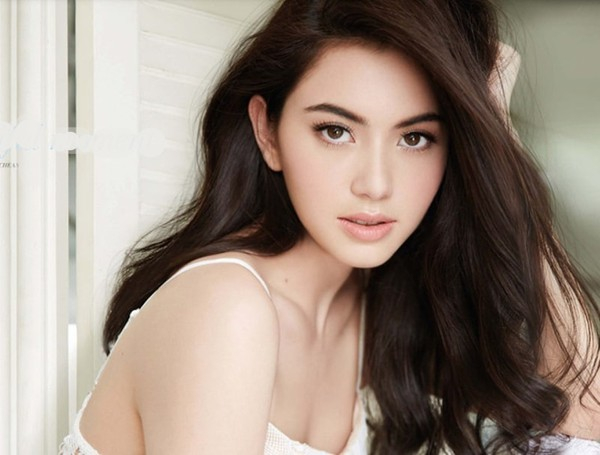 Davika Hoorne (Mai Davika)
