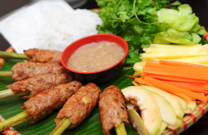 Nem lụi, nem Huế và chả Huế