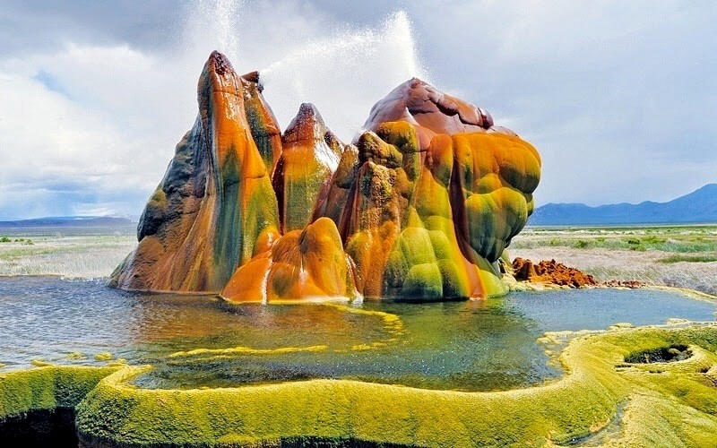 Mạch nước phun Fly Geyser