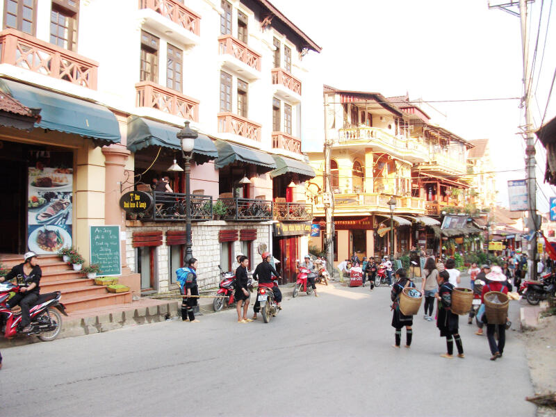 Phố cổ Cầu Mây