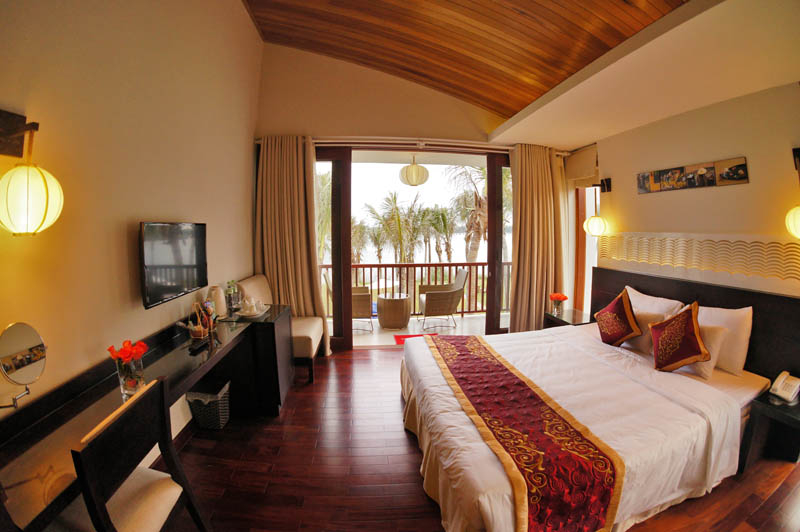 Resort Quan Lạn Hùng Lâm