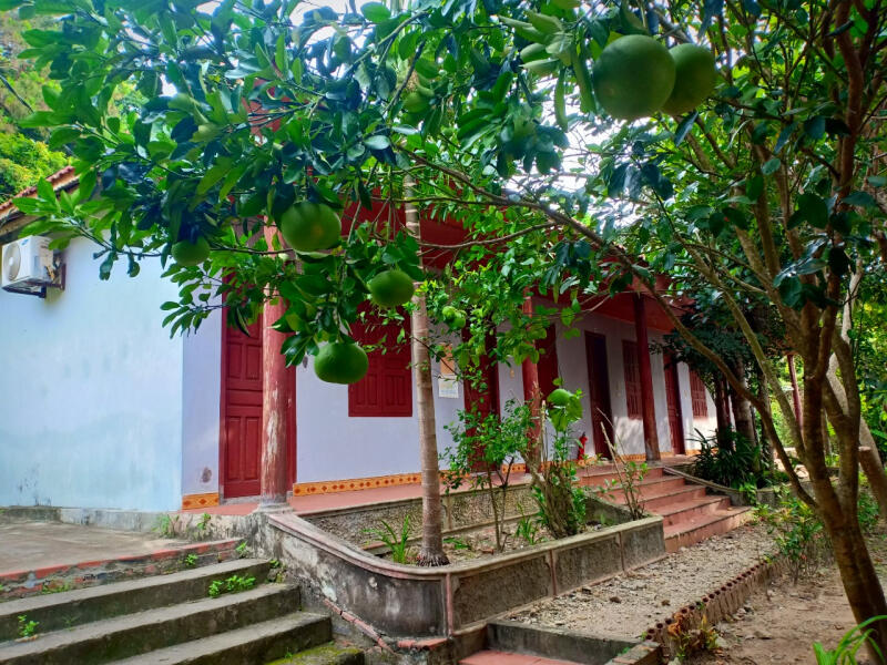 Resort Quan Lạn Hùng Lâm