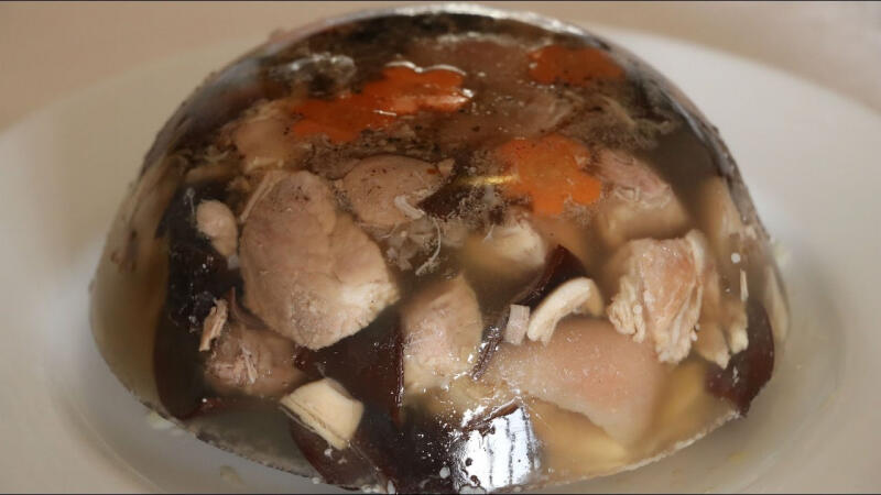 Thịt nấu đông