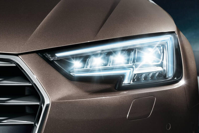 Đèn pha LED ma trận Matrix LED with Laser light