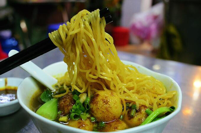 Mì “thảy”