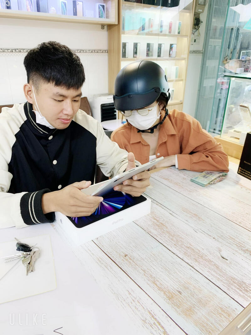 Duy Apple iPhone