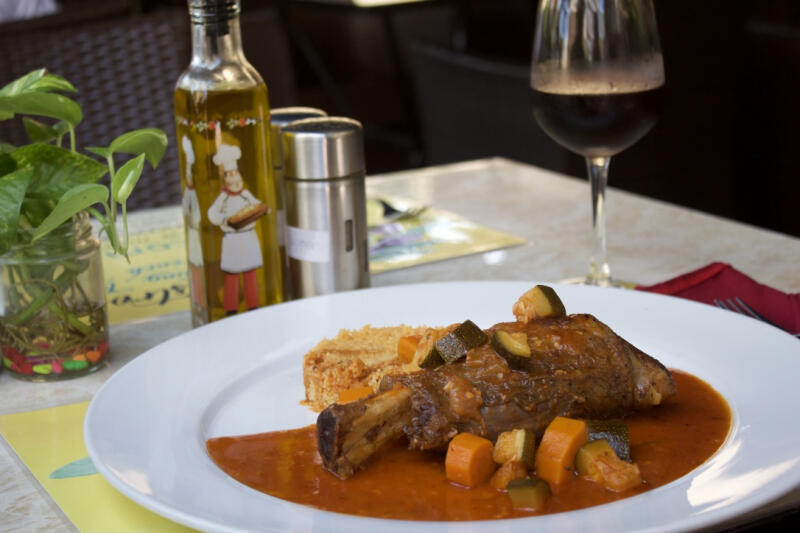 Bistro 9