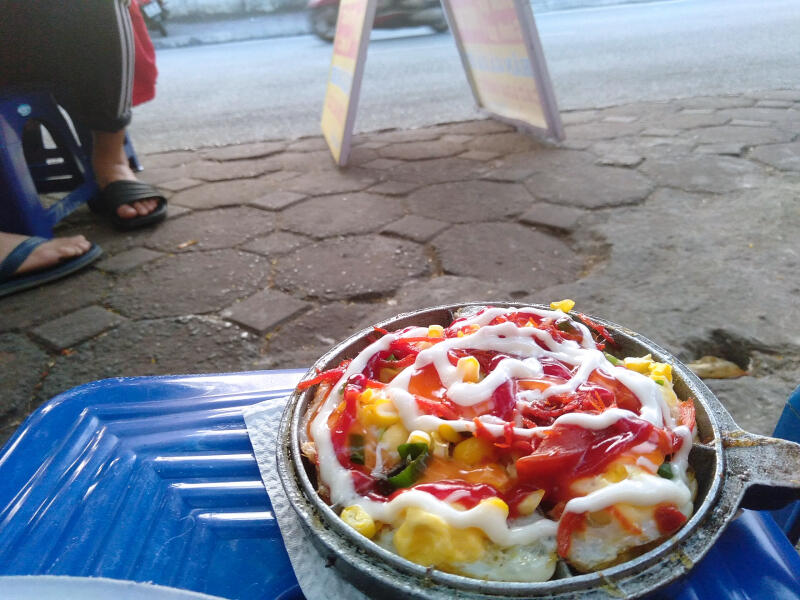 Bánh tráng nướng Tạ Quang Bửu