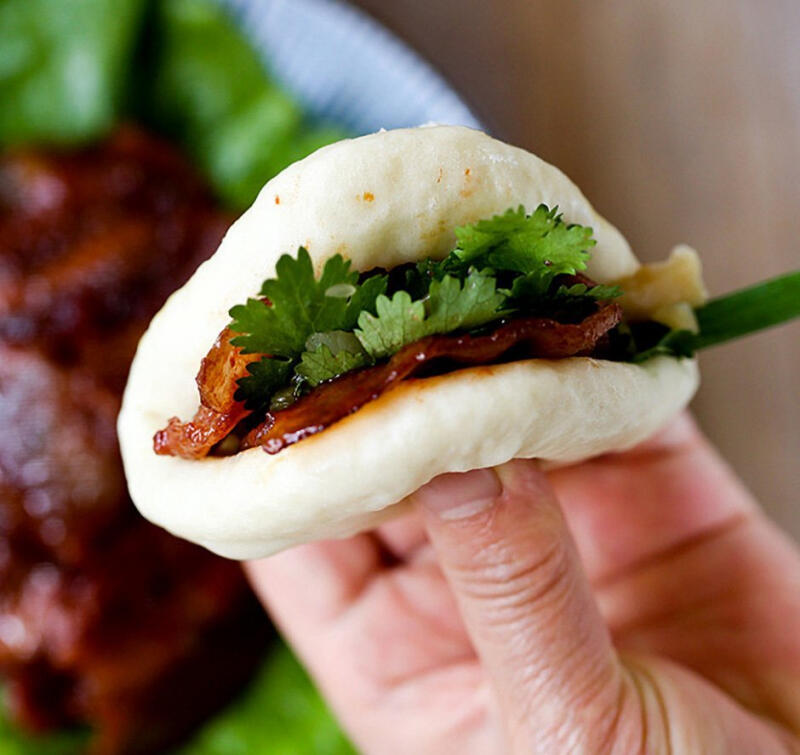 Bánh bao kẹp thịt - Bao Wow