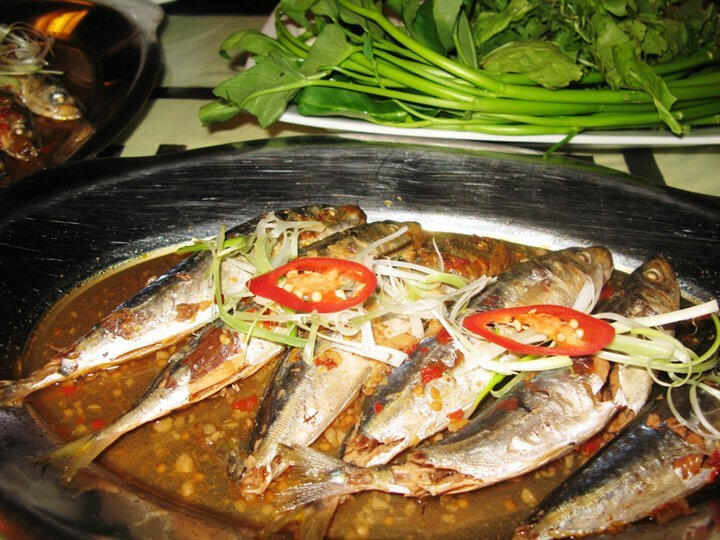 Quê Nhà