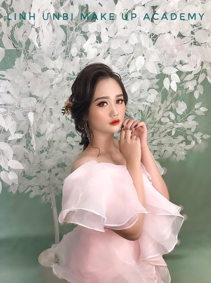 Ưnbi Wedding Make Up