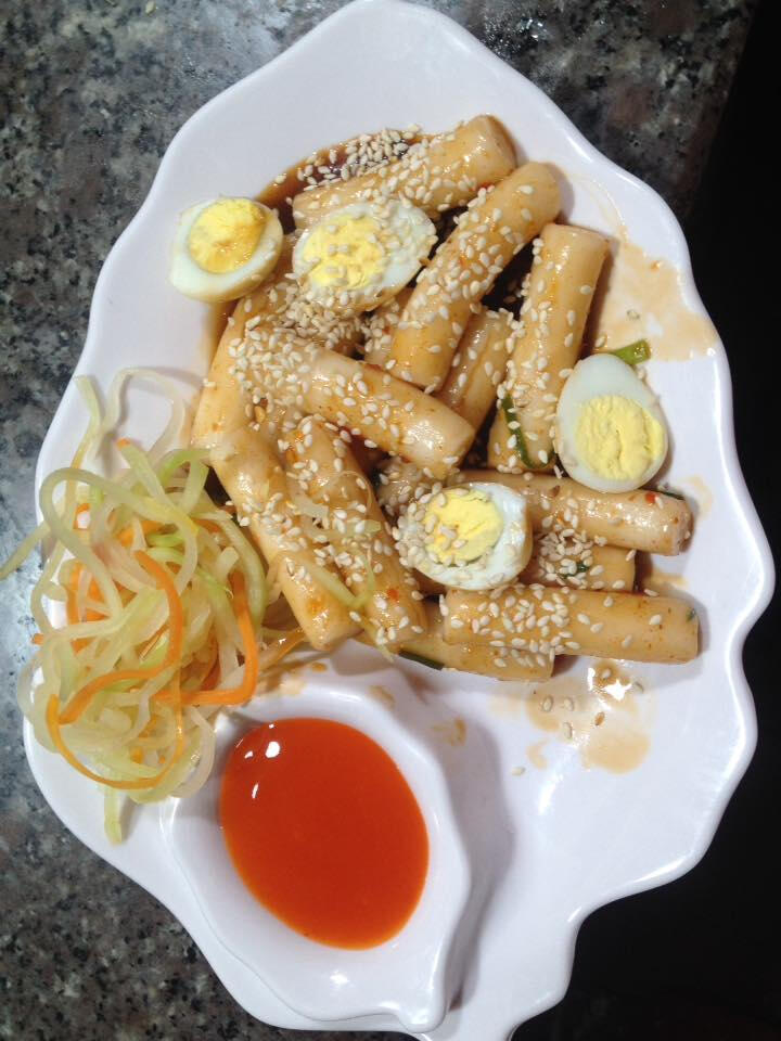 Ăn Vặt & Trà Sữa Trung Ngân