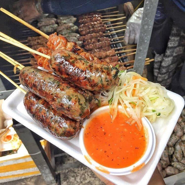 Dồi sụn nướng - Đê Trần Khát Trân
