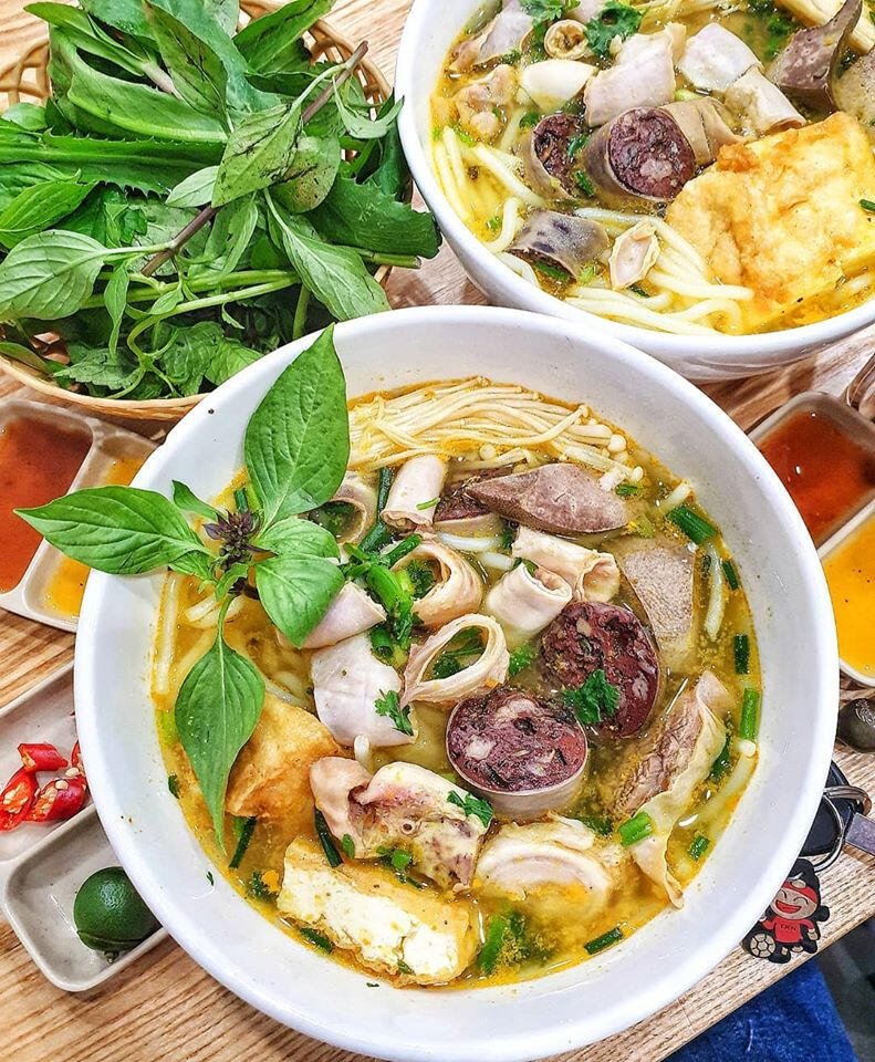 Bún lòng - Quán 20 - Lò Đúc